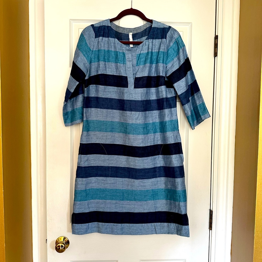 NWOT Nuthatch classic with a twist front placket striped linen dress